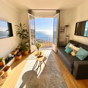 Amazing Renovated Flat Sea Front Old Town Antibes